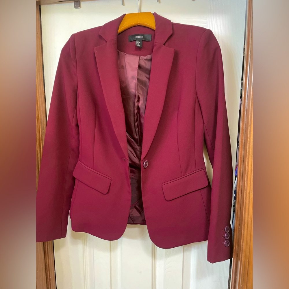 Ladies forever 21 Burgundy jacket